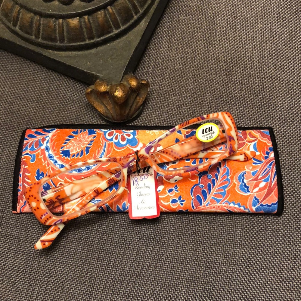 ICU 2.00 Reading Eyeglass and Accessory Set